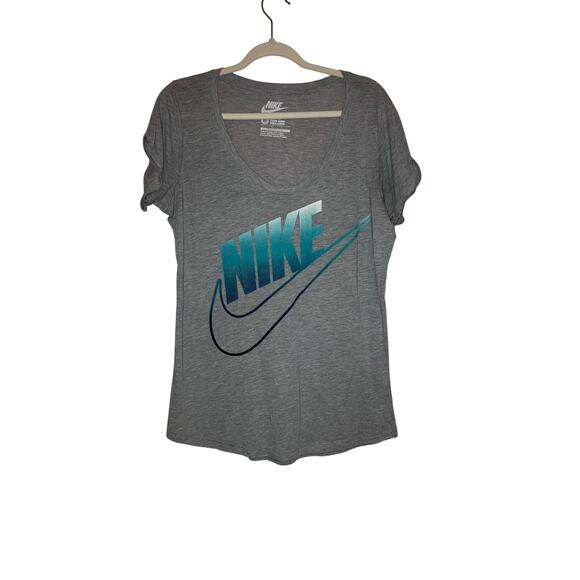 Nike loose fit v-neck activewear t-shirt size medium - Picture 1 of 6